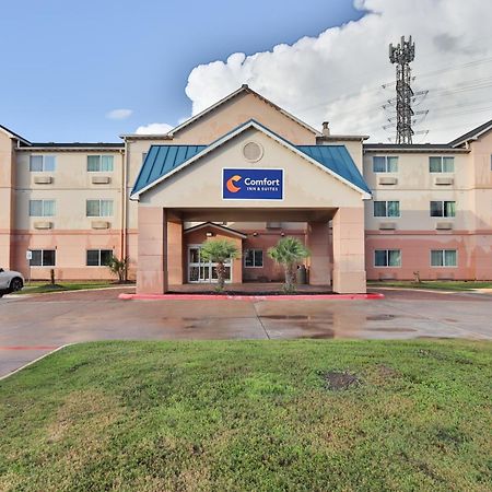 Comfort Inn & Suites Westfield Экстерьер фото